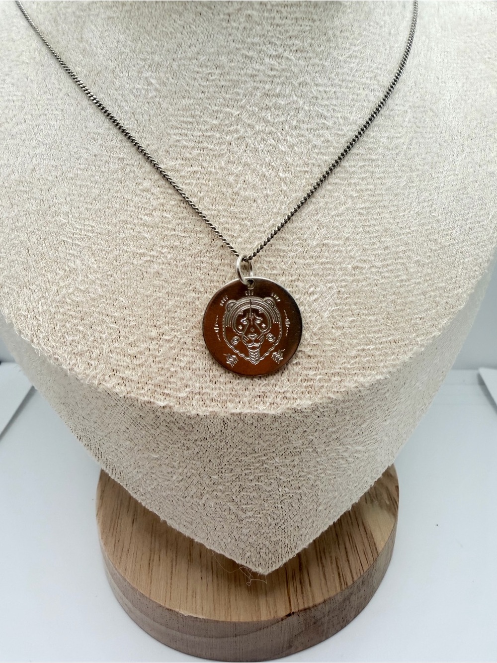 Silver 925Round Coin Pendant Necklace - Women's Silver Medallion